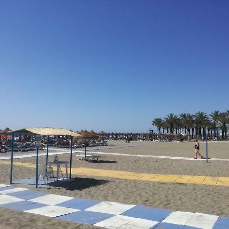 Los Nidos Carihuela New&Beach ตอร์เรโมลิโนส ภายนอก รูปภาพ
