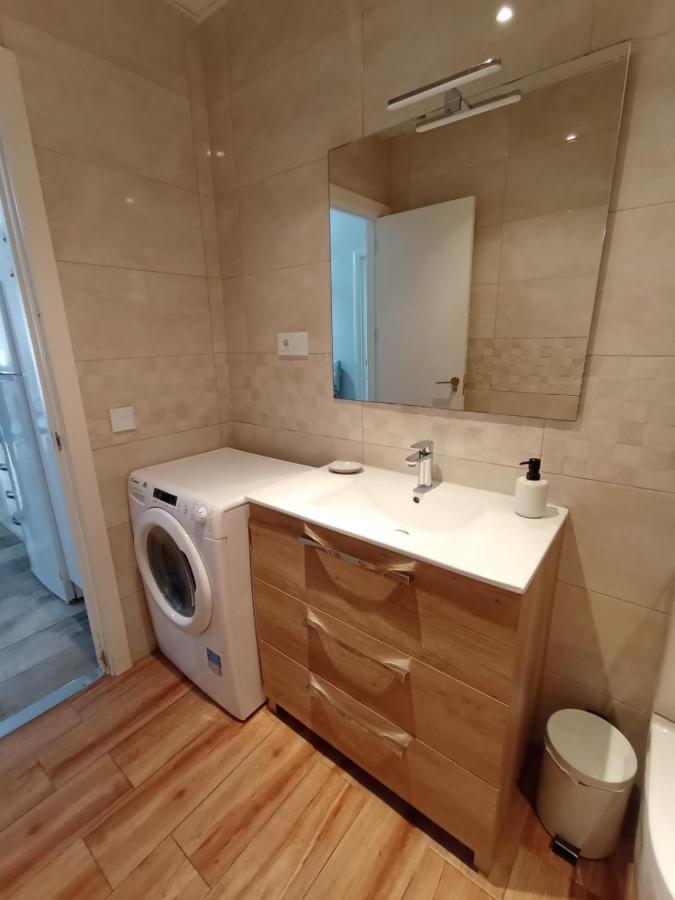 Los Nidos Carihuela New&Beach ตอร์เรโมลิโนส ภายนอก รูปภาพ