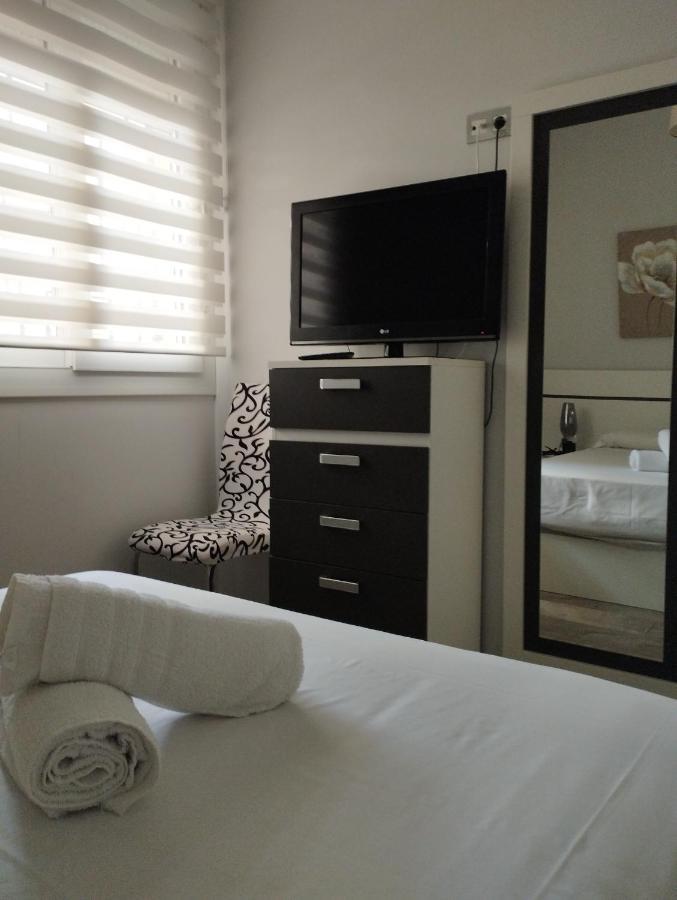 Los Nidos Carihuela New&Beach ตอร์เรโมลิโนส ภายนอก รูปภาพ
